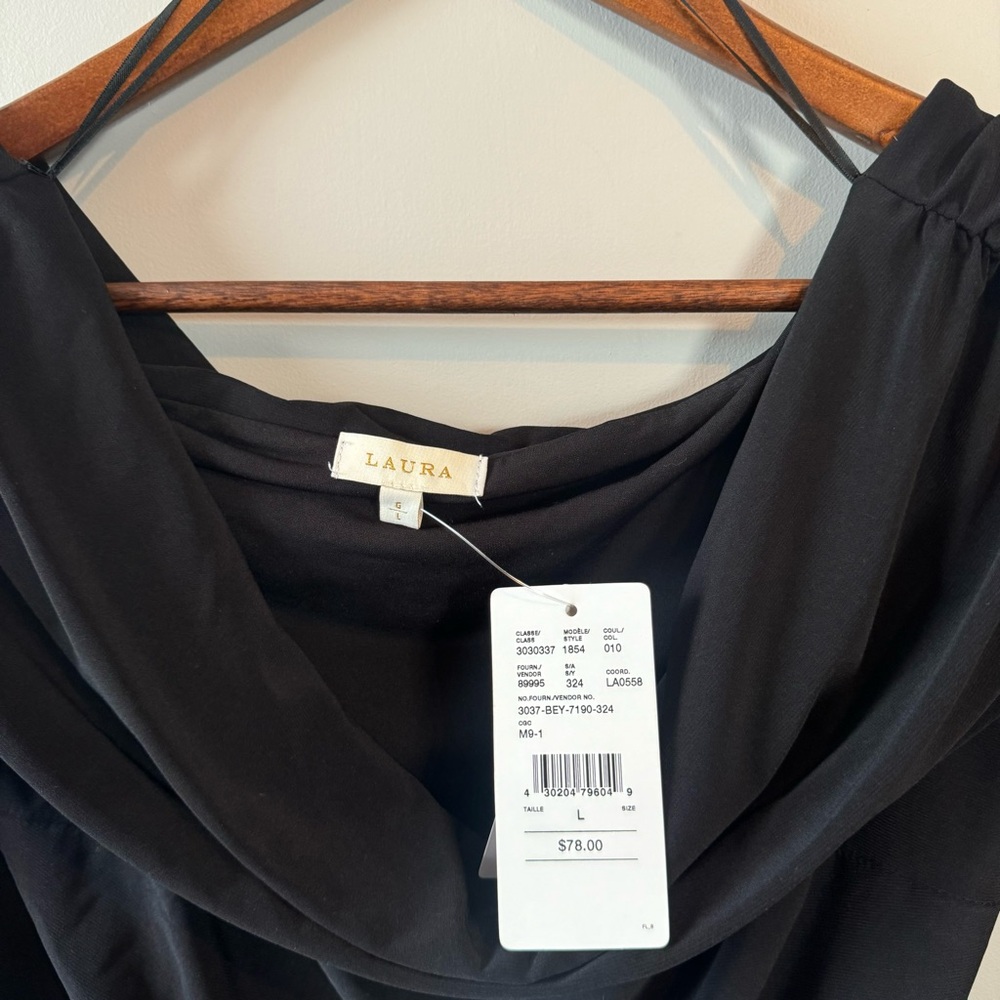 Elegant Black Off-Shoulder Top - Picture 3 of 4